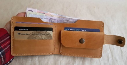 Світло-коричневий шкіряний гаманець із гравіюванням, гаманець із ініціалами, іме. . фото 4