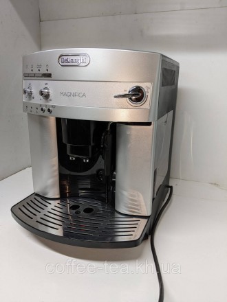 DeLonghi ESAM 3000 B - автоматична кавоварка, що дозволяє простим натисканням кн. . фото 2