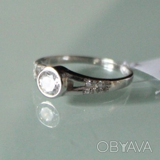 Очень нежное элегантное кольцо изготовленное из высококачественного родированног. . фото 1