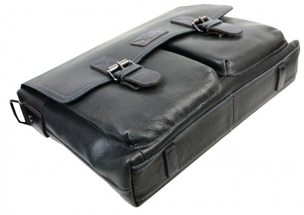 Описание товара
Практичная мужская сумка среднего размера из качественной натура. . фото 9