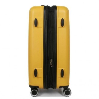 Виробництво Worldline Франція
Валіза Worldline ідеальний варіант багажної валізи. . фото 8