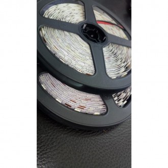 ЛЕД стрічка SMD5050 ІР65. Київ. фото 1 ЛЕД стрічка SMD5050 ІР65. Київ. фото 1