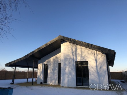 Продам новый дом - новострой с участком 11 соток на Большой Даниловке.