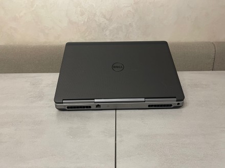 Ноутбук Dell Precision 7520, 15,6" FHD, i7-7820HQ, 32GB, 512GB SSD, Nvidia M1200. . фото 8