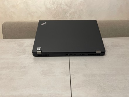 
Lenovo ThinkPad P52, 15,6" FHD IPS, i7-8850H, 16GB, 512GB SSD, Nvidia Quadro P1. . фото 8