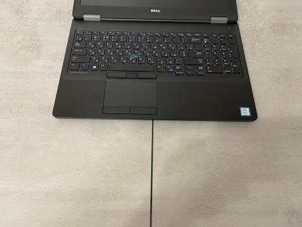 Ноутбук Dell Precision 3510, 15,6" FHD IPS, i7-6820HQ, 16GB, 256GB SSD, AMD Fire. . фото 5