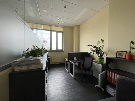 Аренда современного офиса в Бизнес Центре класса " В + " по адресу улица Автозав. Пріорка. фото 4