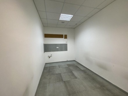 Аренда просторного офиса в Бизнес Центре класса " В " по адресу улица Елены Тели. Лукьяновка. фото 10