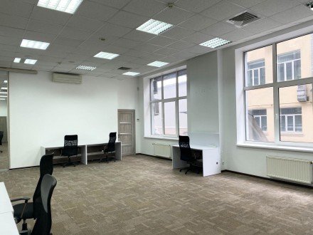 Аренда просторного офиса в центре Киева в Бизнес центре класса " В + " по адресу. Центр. фото 2