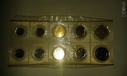 Продаю набор монет СССР 1988 года в банковской запайке