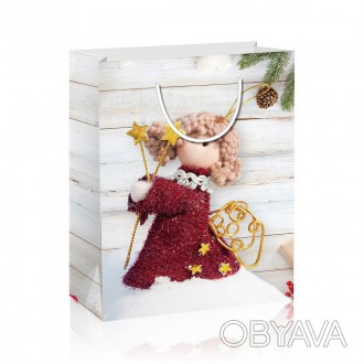 Яркий подарочный пакет с красивым рисунком кукольного ангелочка. Оснащён удобным. . фото 1