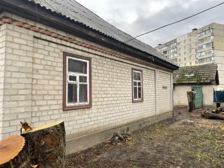 Продам добротный кирпичный дом в центре Раковки, р-н 2-й больницы, на асфальте, . . фото 7