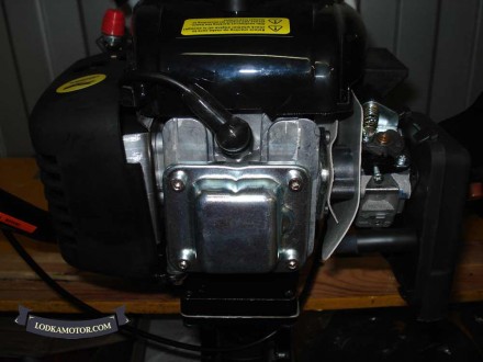 Четырехтактный лодочный мотор Шмель 3.6 л.с. воздушного охлаждения, имеет трансм. . фото 8