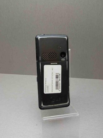 Телефон с откидной крышкой, экран 2", разрешение 320x240, камера 1.30 МП, слот д. . фото 6
