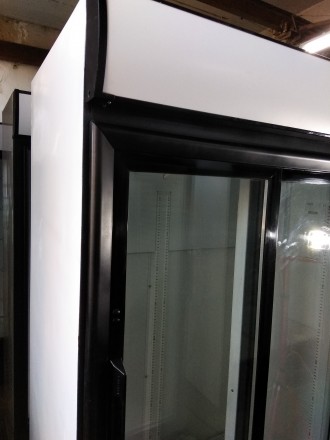 Холодильное оборудование бу для торговли в г.Яготин - шкаф холодильник
двухдвер. . фото 4