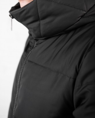Чоловіча зимова чорна подовжена куртка пальто до коліна з плащової тканини
Верхн. . фото 4