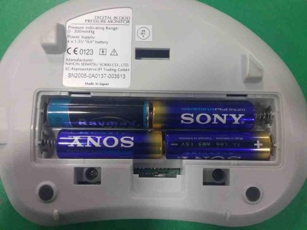 Напівавтоматичний тонометр, манжета 22 — 32 см, живлення від батарейок, кількіст. . фото 3