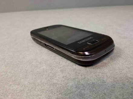 Телефон, поддержка двух SIM-карт, экран 2.8", разрешение 320x240, камера 3 МП, п. . фото 10