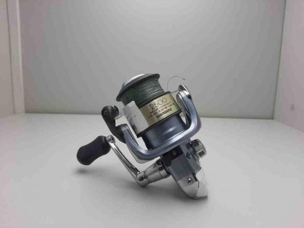 Основними відмітними рисами рибальської котушки Shimano Catana є передовий дизай. . фото 3