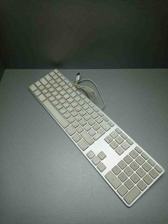 Клавіатура Apple A1243 алюмінієва з числовим блоком
Внимание! Комісійний товар. . . фото 3