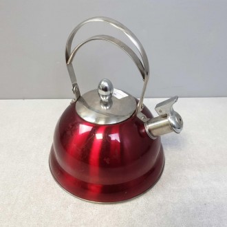 Чайник зі свистком
об'єм — 3,0 л
матеріал — неіржавка сталь
дзеркальне поліруван. . фото 3