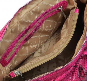 Женская сумка из натуральной кожи Giorgio Ferretti розовая M31357M24 rose
Описан. . фото 10