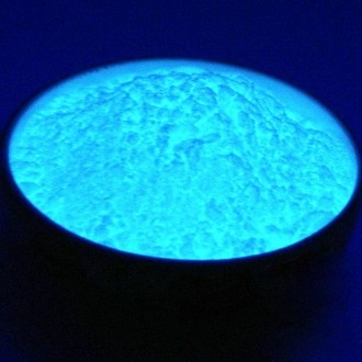 Белый флуоресцентный порошок с бирюзовым свечением Нокстон
Больше продукции на с. . фото 3