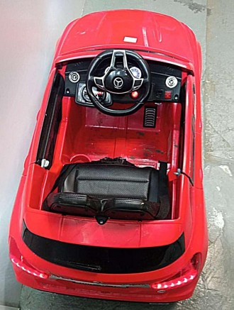 Електромобіль BAMBI M4124 EBLR, Червоний виготовлений у стилі популярної машини,. . фото 5