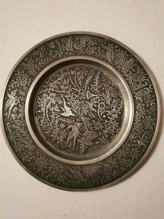 Настенная оловянная тарелка Германия, Райский сад , художественное литье, диамет. . фото 2