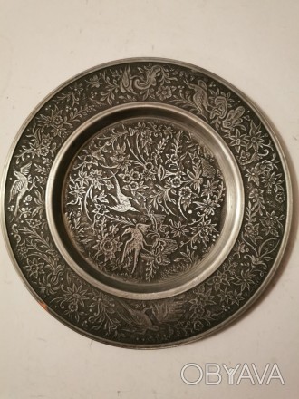 Настенная оловянная тарелка Германия, Райский сад , художественное литье, диамет. . фото 1