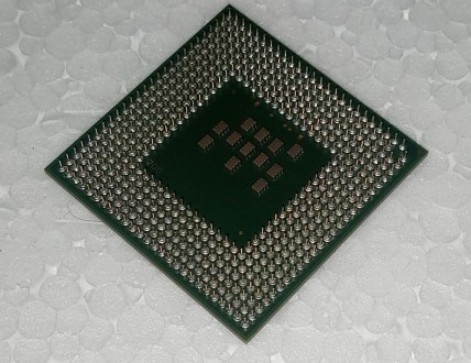Процесор з ноутбука HP Compaq Nx6110 Intel Celeron M 360J 1.40GHz 1 MB L2 Cache
. . фото 3