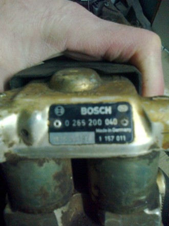 Блок АБС BOSCH 0265200040 БМВ оригінал ABS.
Б/в в хорошому стані. Доставка по У. . фото 5