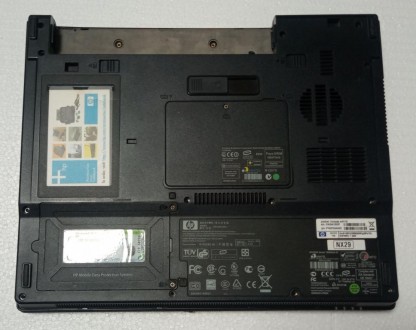 Корпус з ноутбука HP Compaq Nx6110

Стан справний. Без тріщин та сколів.
Прис. . фото 6