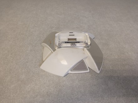 Портативная акустика колонка Б/У JBL Roxy On Stage Micro III. Киев. фото 1 Портативная акустика колонка Б/У JBL Roxy On Stage Micro III. Киев. фото 1