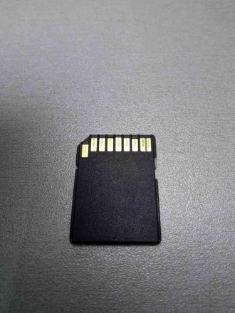 MicroSD-SD adapter. Забезпечує сумісність карт microSD з пристроями, оснащеними . . фото 3