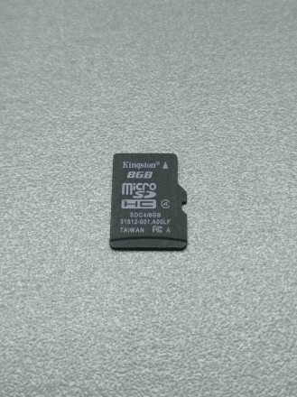 MicroSD 8Gb - компактний електронний пристрій, який використовується для зберіга. . фото 2