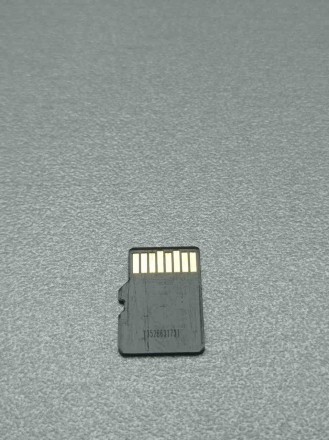 MicroSD 8Gb - компактний електронний пристрій, який використовується для зберіга. . фото 3