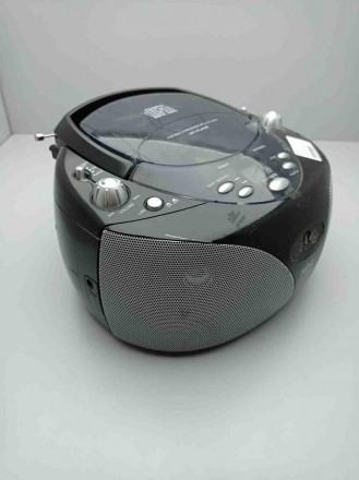 CD-магнитола, однополосная акустика, мощность звука 10 Вт, поддержка MP3, тюнер . . фото 3