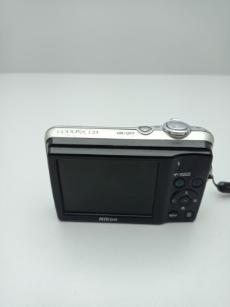 Завдяки автоматичним технологіям ця фотокамера ідеальна для прощого фотознімання. . фото 4