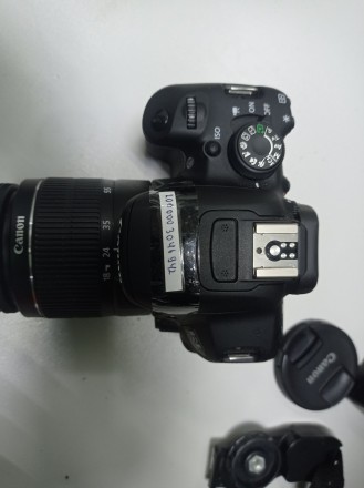 Любительская зеркальная фотокамера, байонет Canon EF/EF-S, объектив в комплекте,. . фото 3