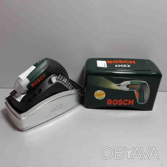 Аккумуляторная отвертка Bosch IXO V – легкий и компактный инструмент для завинчи. . фото 1