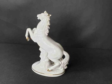 Статуэтка Лошадь, сделанная из качественной керамики. Станет отличным предметом . . фото 4
