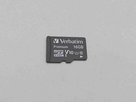 SD 16Gb - это компактное электронное запоминающее устройство, используемое для х. . фото 2