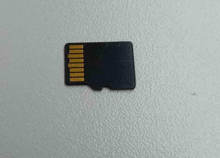 MicroSD 8Gb - компактное электронное запоминающее устройство, используемое для х. . фото 3