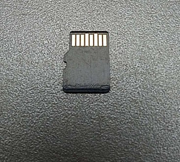 Картка пам'яті формату MicroSD 32Gb — компактний електронний запам'ятний пристрі. . фото 3