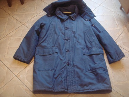 Продам мужскую зимнюю куртку р.54-56, рост 180 см,б.у,все привезено с страны Кан. . фото 2