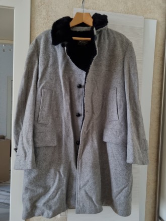 Продам мужскую зимнюю куртку р.54-56, рост 180 см,б.у,все привезено с страны Кан. . фото 7