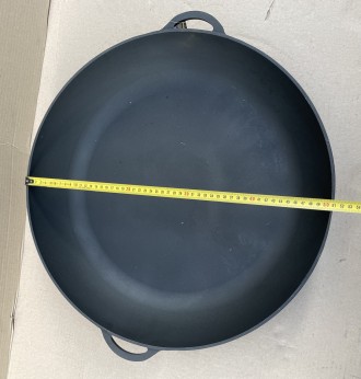 Сковорода жаровня чугунная диаметр 50 см, высота 10 см, с двумя литыми ручками. . . фото 8