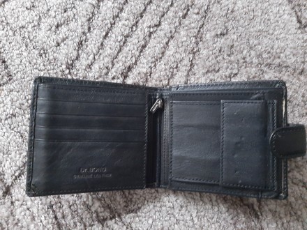 Кожаный мужской кошелек DR. BOND M53 black

Оформление заказа - полная оплата,. . фото 4