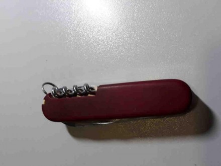 Складной многофункциональный нож от Victorinox. Красная пластиковая рукоять. Фун. . фото 3